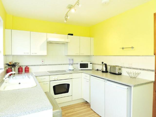 2 bedroom house to rent