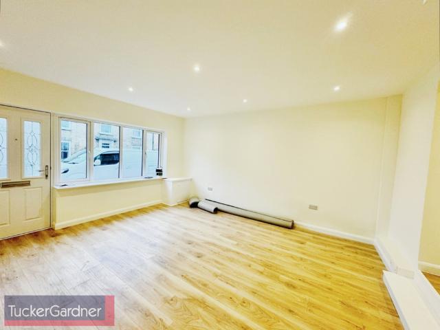 2 bedroom house to rent