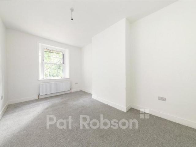 2 bedroom house to rent