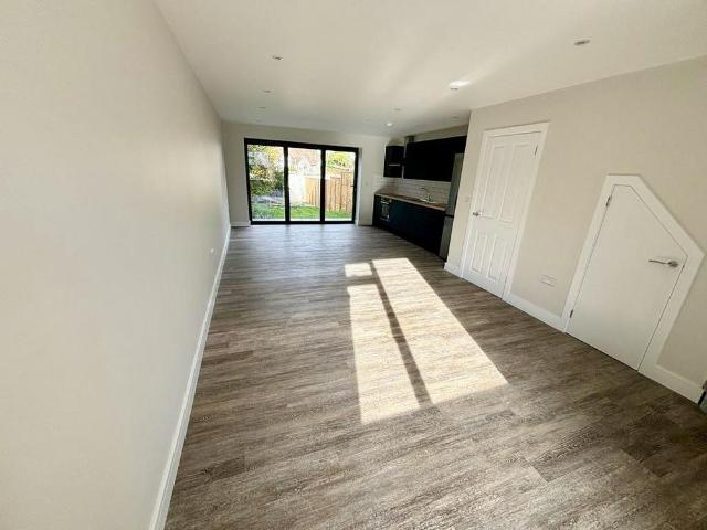 2 bedroom house to rent