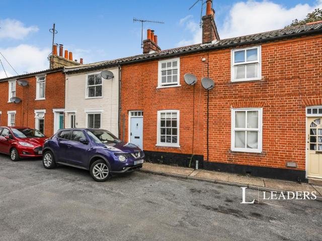 2 bedroom house to rent