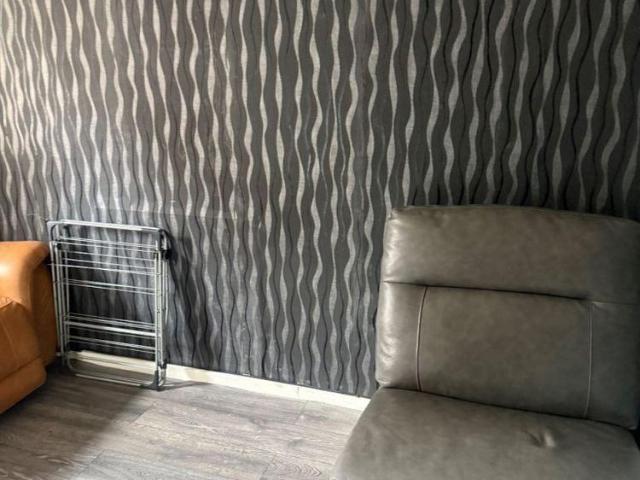2 bedroom house to rent