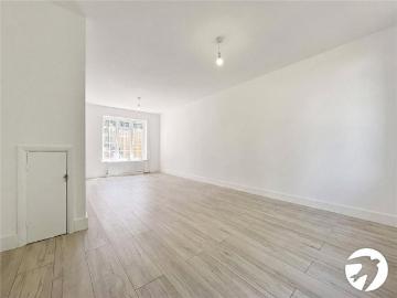 2 bedroom house to rent