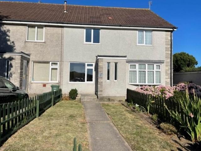 2 bedroom house to rent