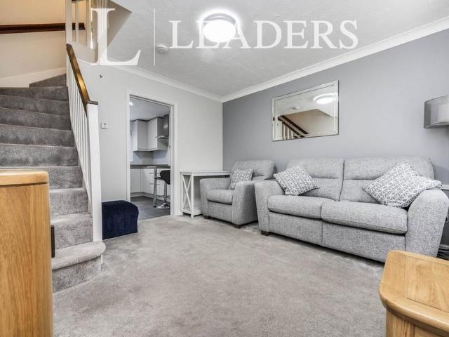2 bedroom house to rent