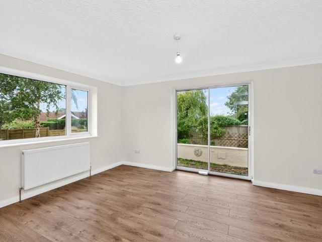 2 bedroom house to rent