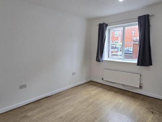 2 bedroom house to rent
