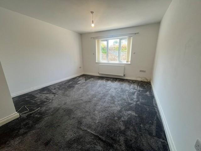 2 bedroom ground floor flat to rent