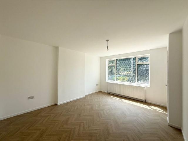 2 bedroom house to rent