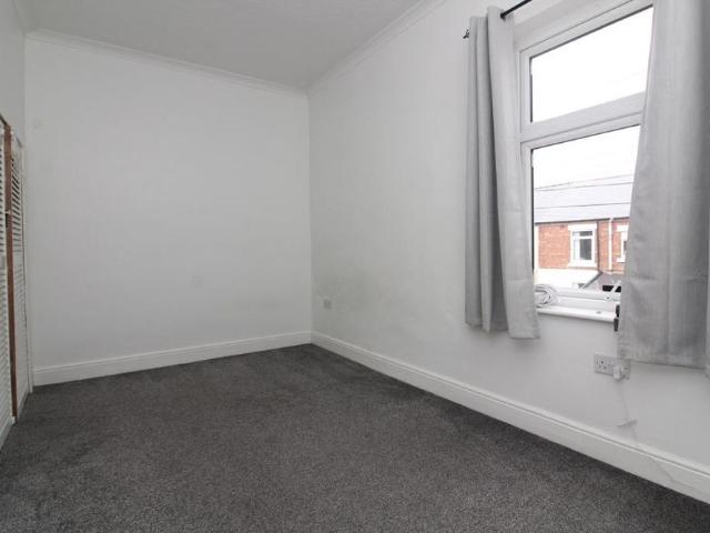 2 bedroom house to rent