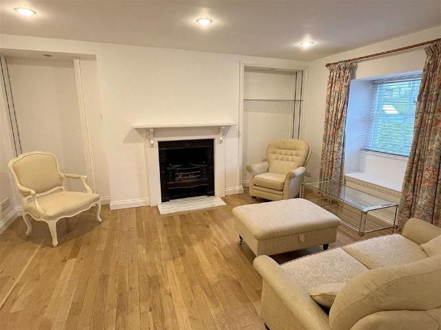 2 bedroom house to rent