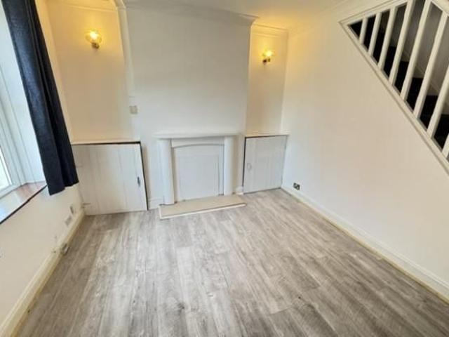2 bedroom house to rent