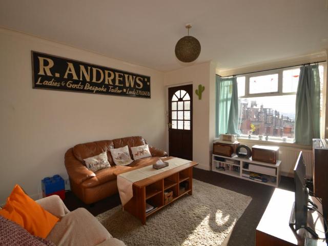 2 bedroom house to rent