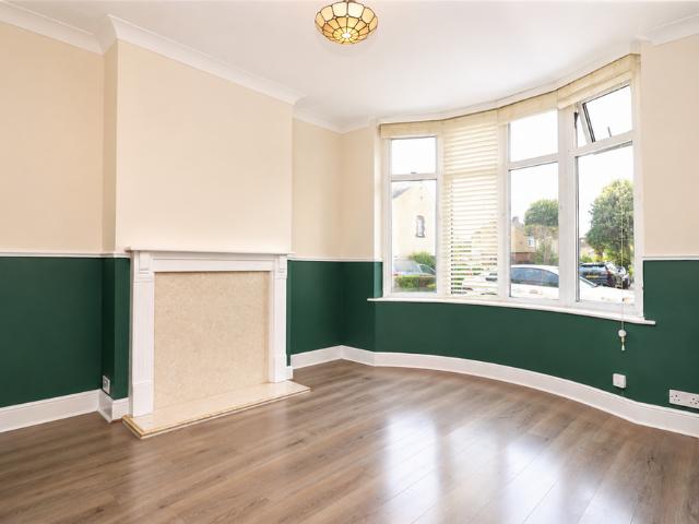 2 bedroom house to rent