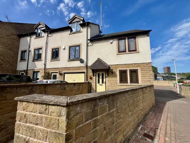 2 bedroom house to rent
