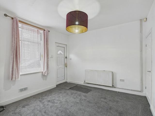 2 bedroom House To Rent