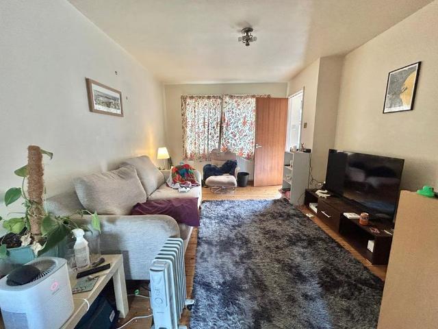 2 bedroom house to rent
