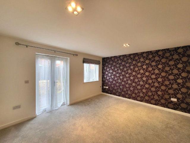 2 bedroom house to rent