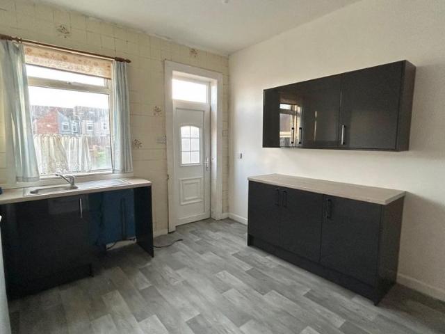 2 bedroom house to rent