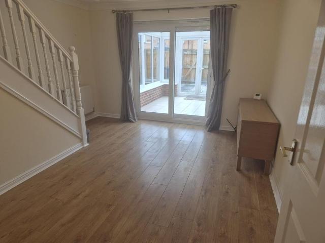 2 bedroom house to rent
