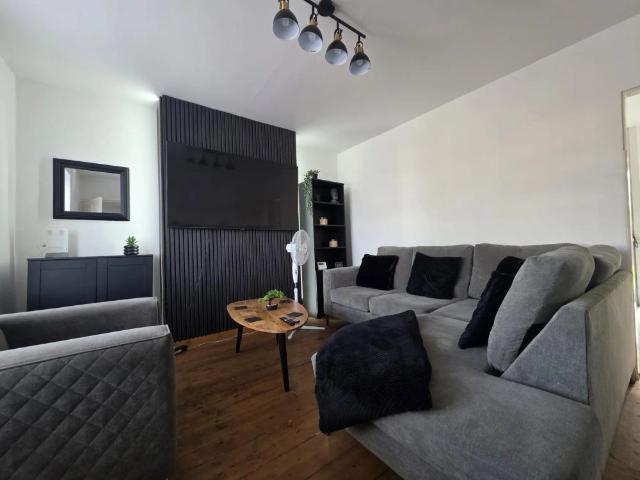 2 bedroom house to rent