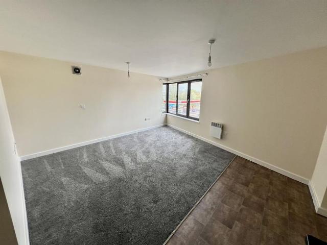 2 bedroom house to rent