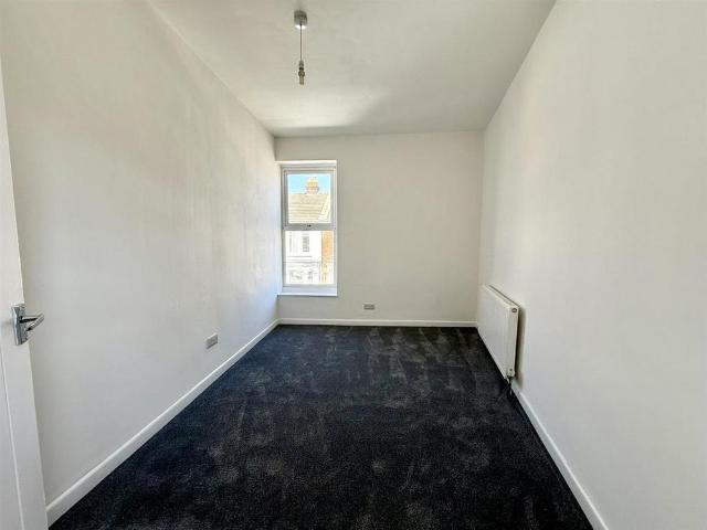 2 bedroom house to rent