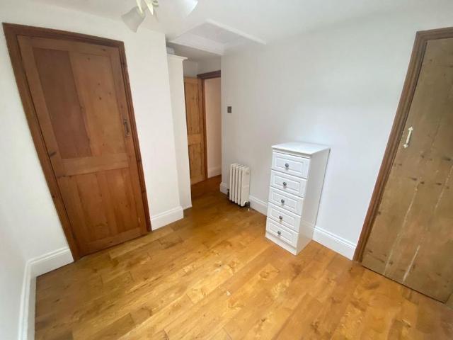 2 bedroom house to rent