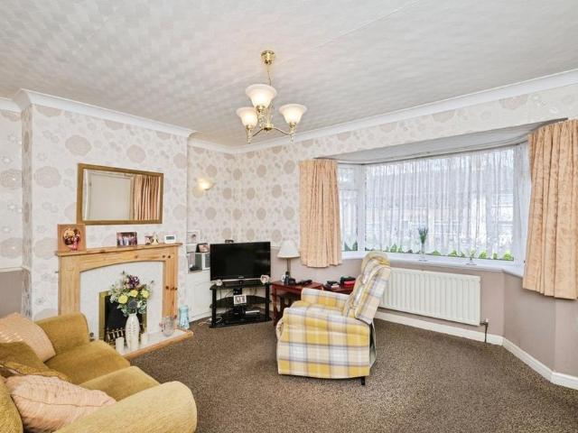 2 bedroom house to rent