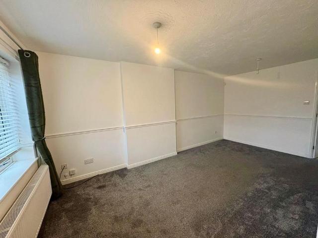 2 bedroom house to rent