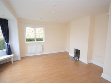 2 bedroom house to rent