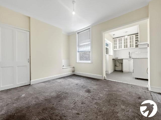2 bedroom house to rent