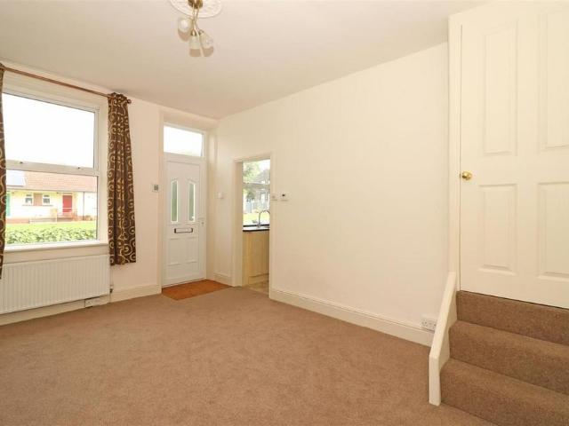 2 bedroom house to rent