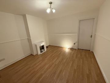 Bilston, West Midlands, Midlands - Garden