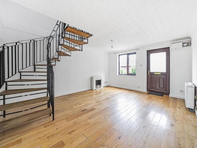 2 bedroom house to rent