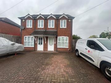 2 bedroom house to rent