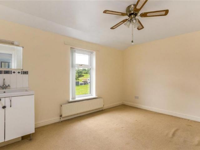2 bedroom house to rent