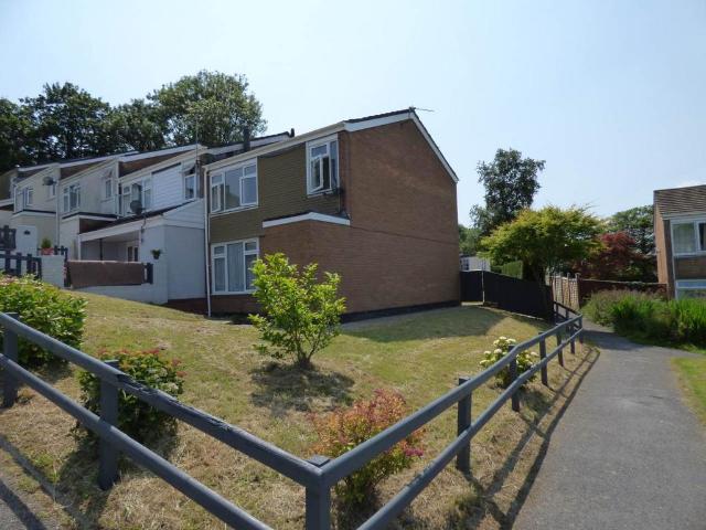 2 bedroom house to rent