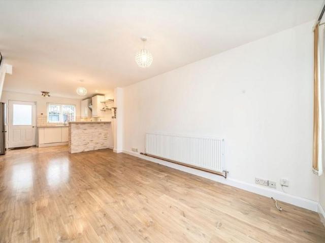 2 bedroom house to rent