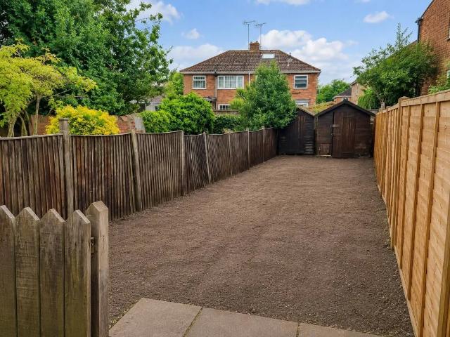 2 bedroom house to rent