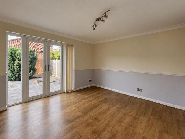 2 bedroom house to rent