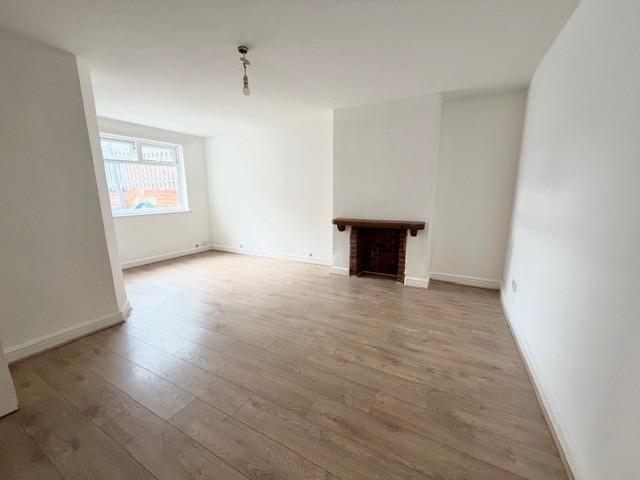 2 bedroom house to rent