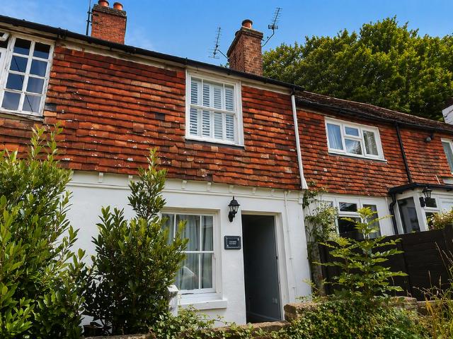 2 bedroom house to rent