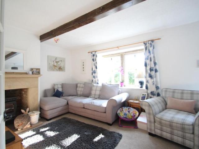 2 bedroom house to rent