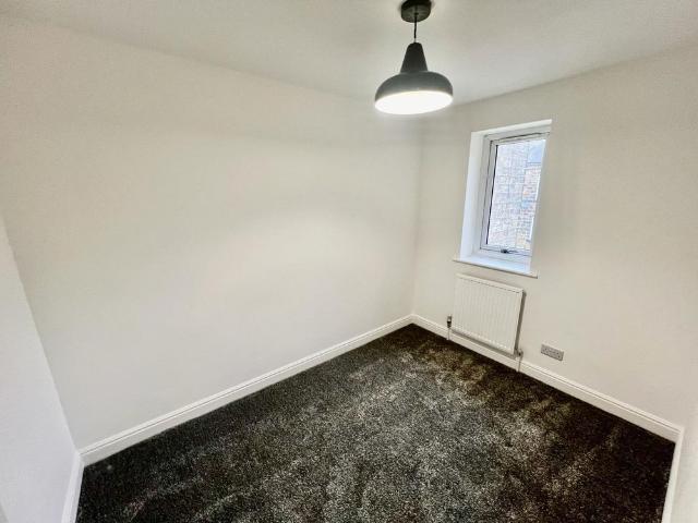 2 bedroom house to rent