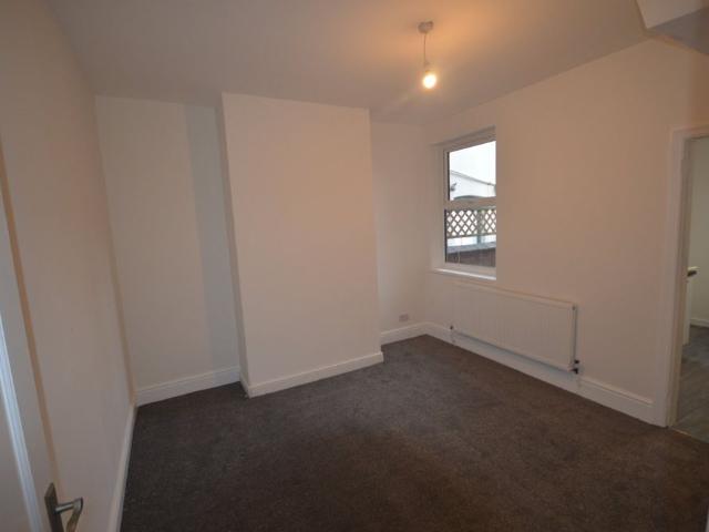 2 bedroom house to rent