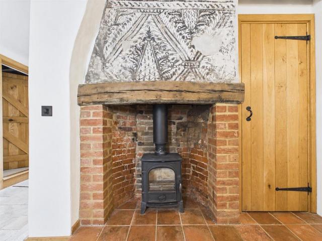 2 bedroom house to rent