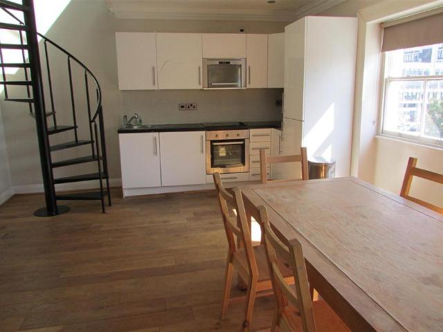 2 bedroom house to rent