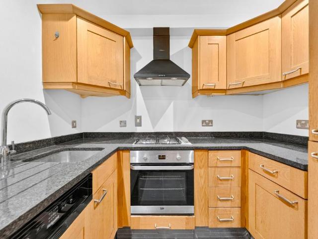 2 bedroom house to rent