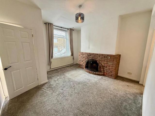 2 bedroom house to rent